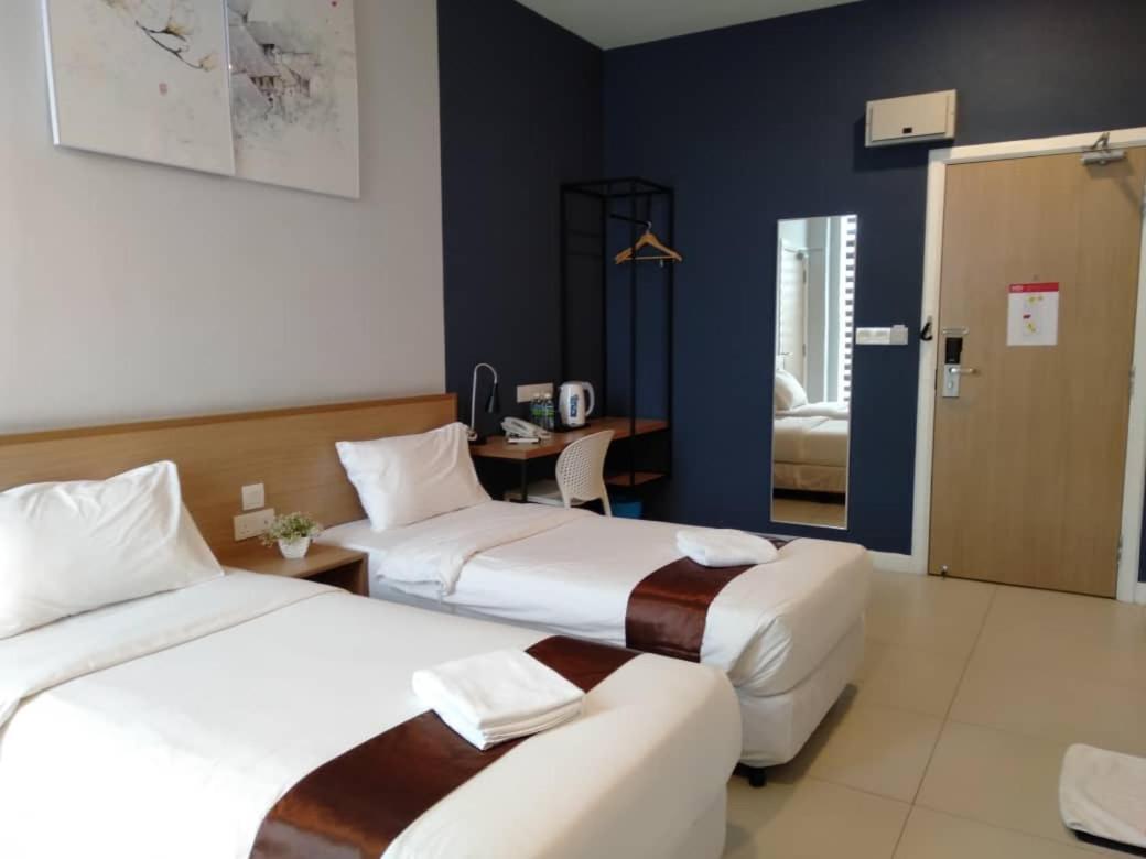 Md Boutique Hotel 3*