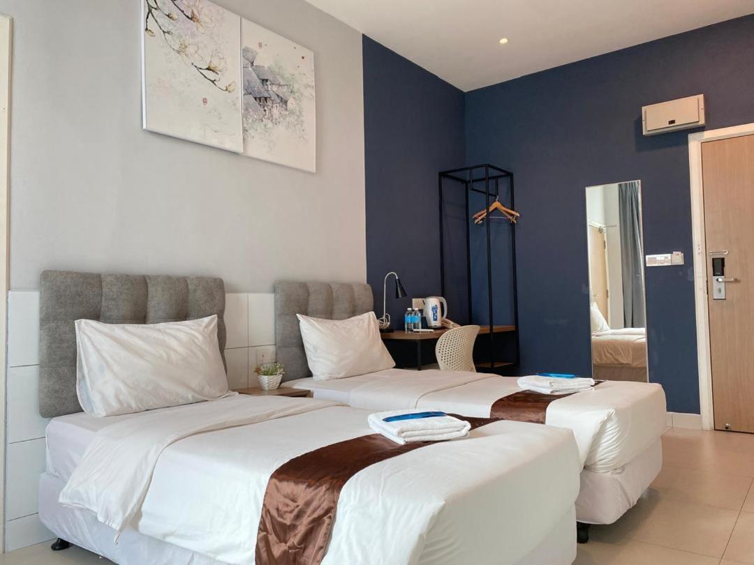 Md Boutique 3*